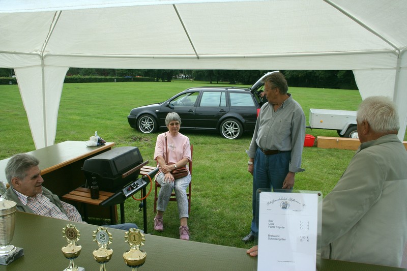 09_pokal_02.jpg