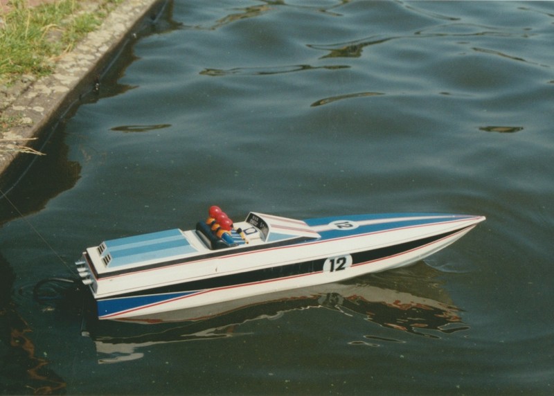 1993_02.jpg