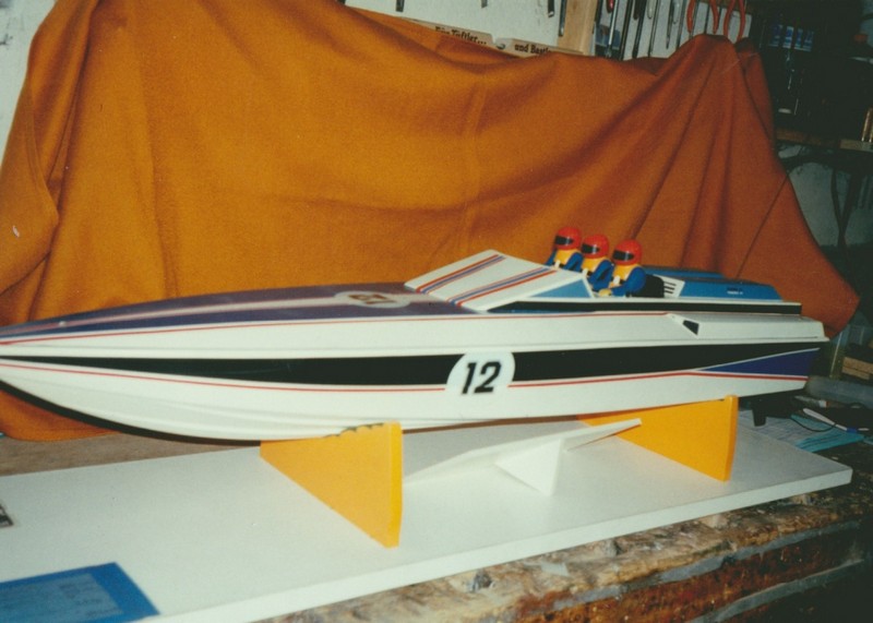 1993_03.jpg