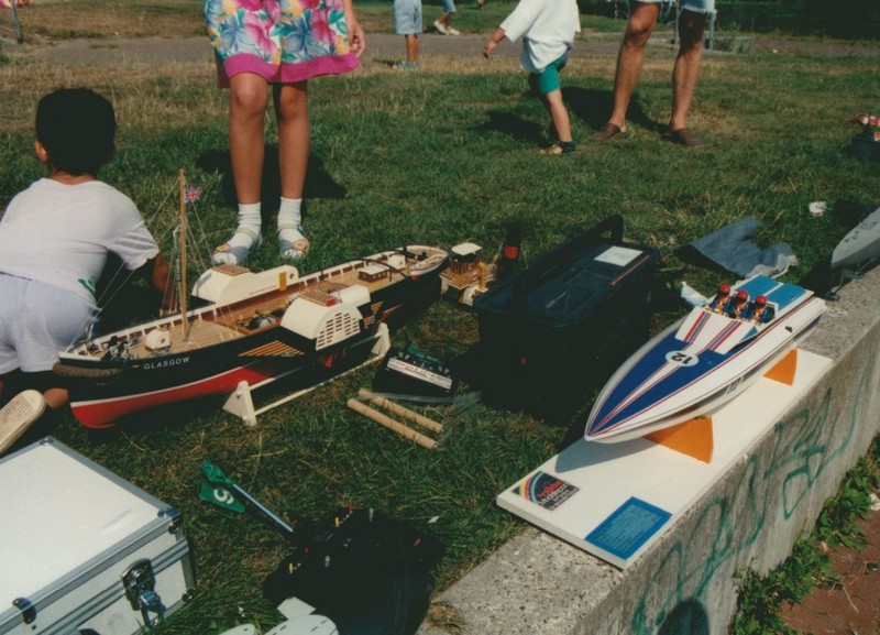1993_04.jpg